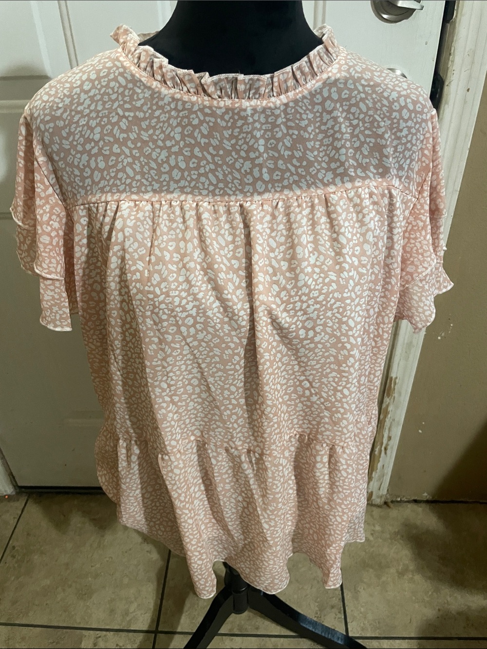 Women's Pink Ruffle Yoke Short-Sleeve Top